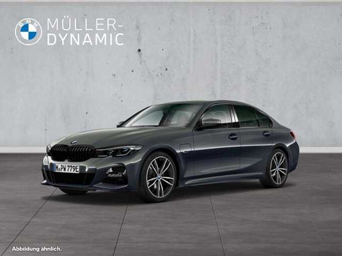 BMW 330 e xDrive Limousine M Sport Head-Up HiFi DAB