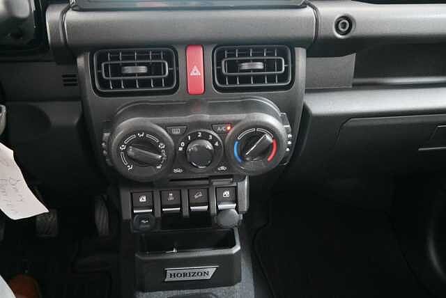 Suzuki Jimny NFZ 1.5. ALLGRIP Sondermodell 'Horizon' NAVI Allterrain