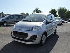 Peugeot 107 1.0i Active !! ! 11.000 km !VERKOCHT // VENDU !! !! Peugeot 107 1.0i Active !! ! 11.000 km !VERKOCHT // VENDU !! !!