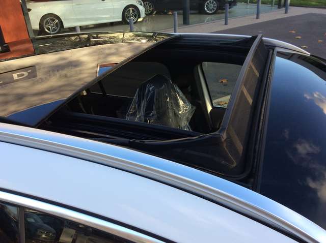 Mercedes-Benz GLA 200 AMG * 360° CAM * PANO * MEMORY * DAB * SFEER