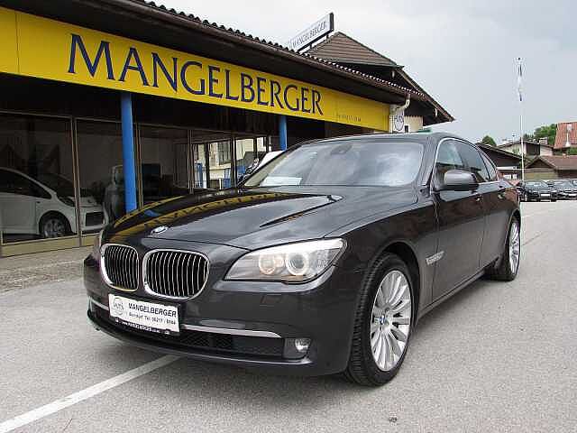 BMW 740d xDrive Österreich-Paket Aut.Soft Close, Head UP, Glasschiebedach, 