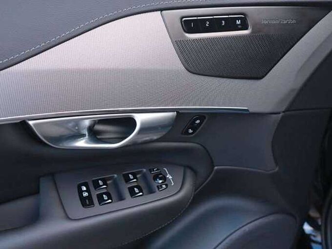 Volvo XC90 B5 Plus Bright AWD Standhzg AHK 360° SD