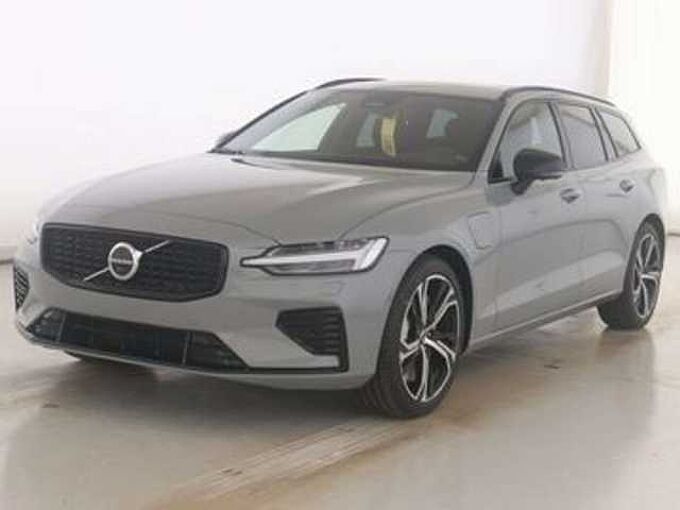 Volvo V60 T6 Kombi Plus Dark Plug-In Hybrid AWD