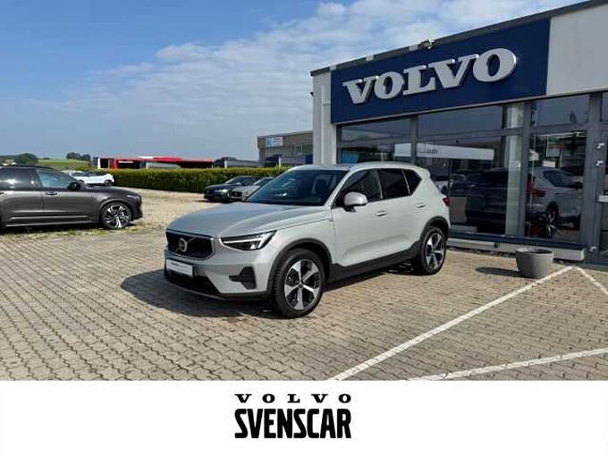 Volvo XC40 Core 2WD B3 EU6d StandHZG Digitales Cockpit Soundsystem LED Sperrdiff. ACC