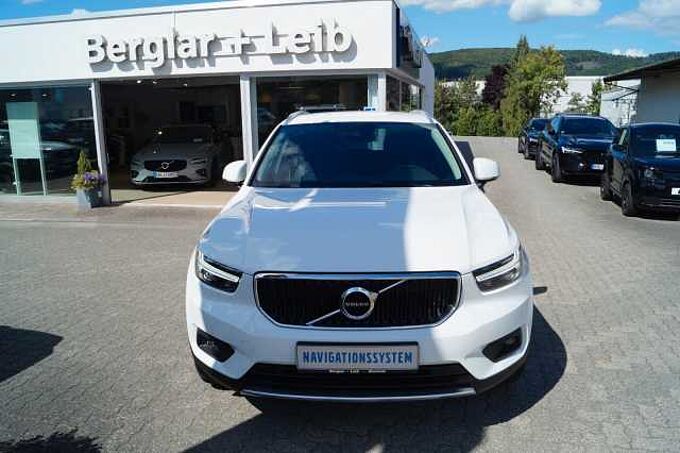 Volvo XC 40 B4 Benzin 2WD Momentum Pro Aut/BLIS/19'/LED