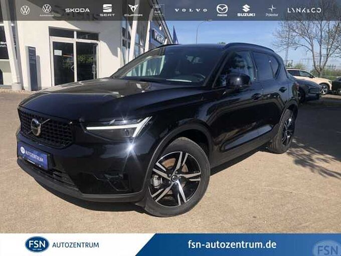 Volvo XC 40 B3 Plus Dark