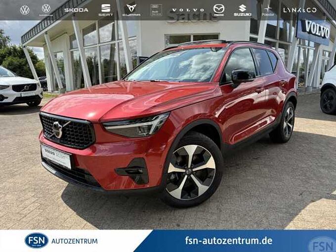Volvo XC 40 B3 Plus Dark Panoramadach