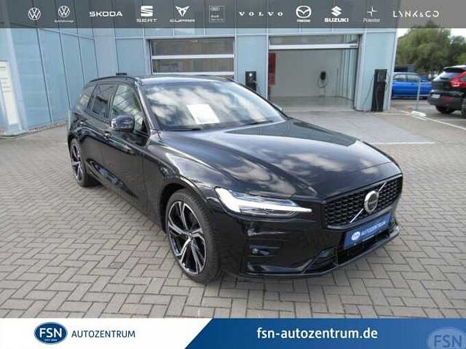 Volvo V60 B4 Benzin Ultra Dark Automatik