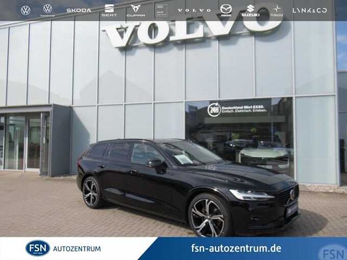 Volvo V60 B4 Benzin Ultra Dark Automatik