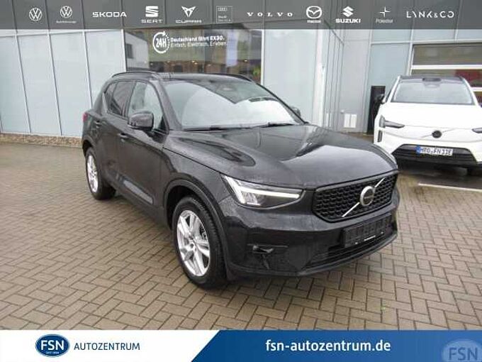 Volvo XC 40 B3 Benzin Plus Dark Automatik