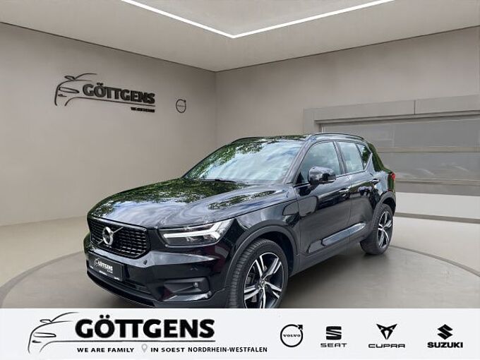 Volvo XC 40 B4 R-DESIGN PANO° 360 NAVI LED QI BLIS PDC