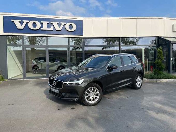Volvo XC 60 D4 AWD Momentum  Kamera Navi SHZ ToteWin