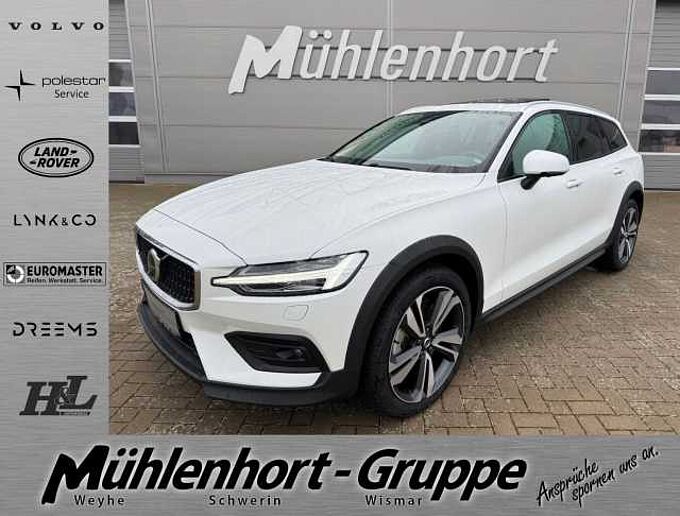 Volvo V60 Cross Country B5 B AWD PLUS -Pilot - Sthzg.