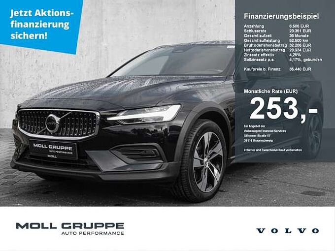 Volvo V60 Cross Country B4 AWD Plus MATRIX  Sthz.