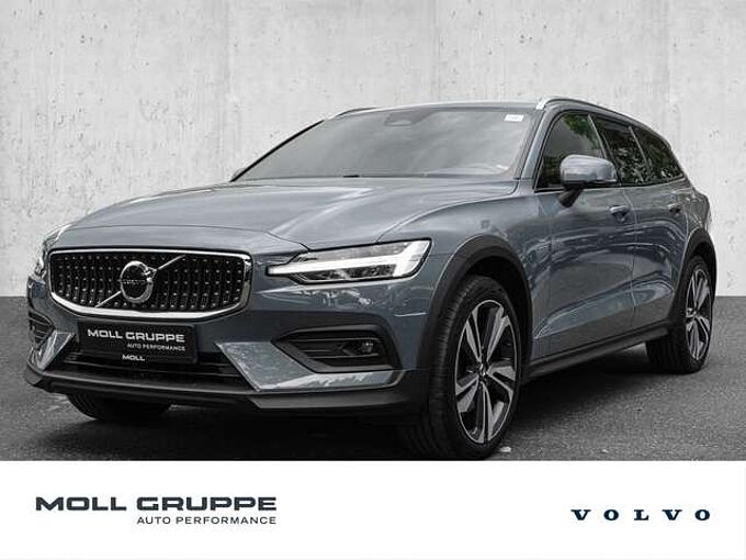 Volvo V60 Cross Country B4 AWD Plus ACC Harman/Kardon