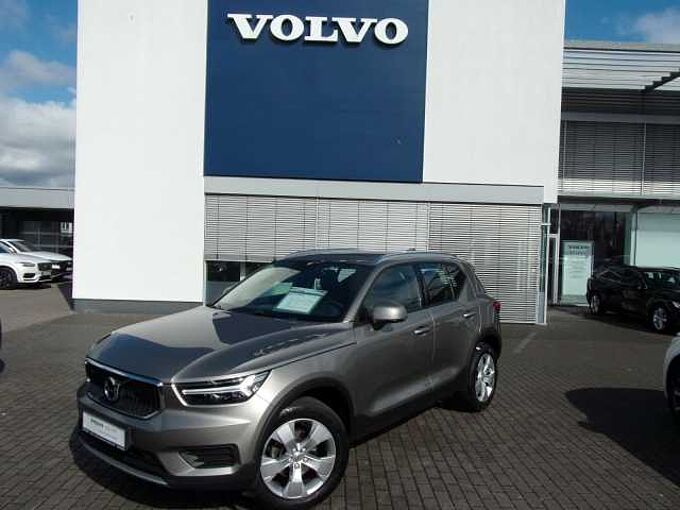 Volvo XC 40 T3  Momentum Pro 2WD