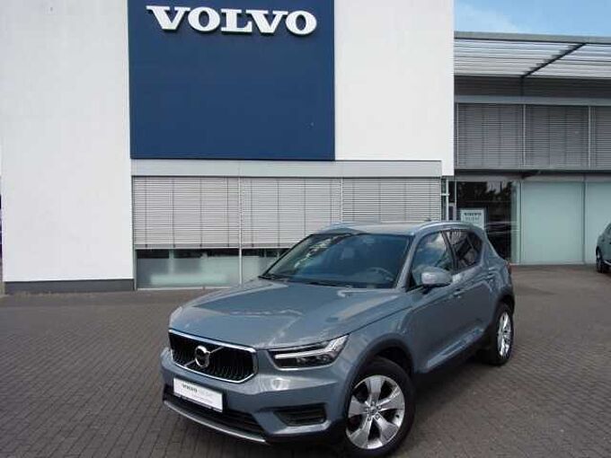 Volvo XC 40 T2 Momentum Pro 2WD