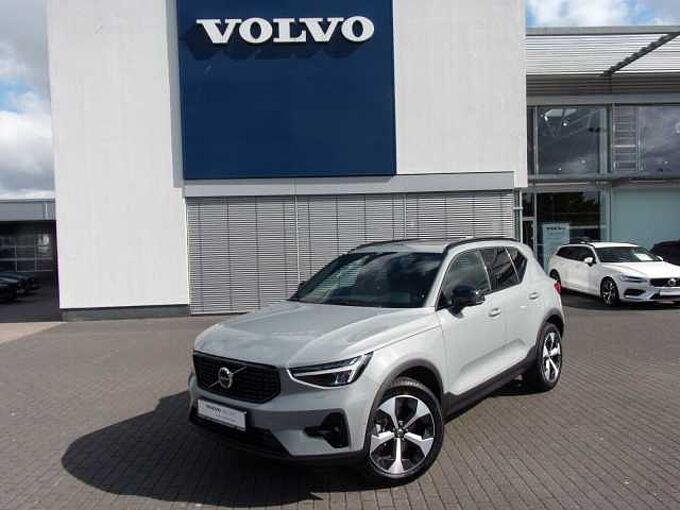 Volvo XC 40 B3 Plus Dark 2WD