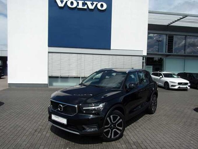 Volvo XC 40 T3 Momentum Pro 2WD