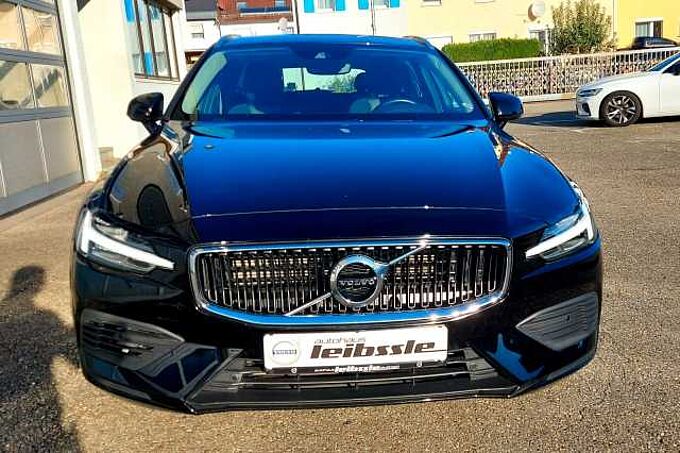 Volvo V60 T6 Plug-In Hybrid Momentum Pro AWD