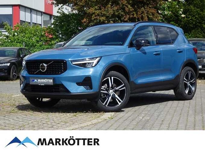 Volvo XC40 B3 Plus Dark STHZ/CAM/BLIS/Harman Kardon