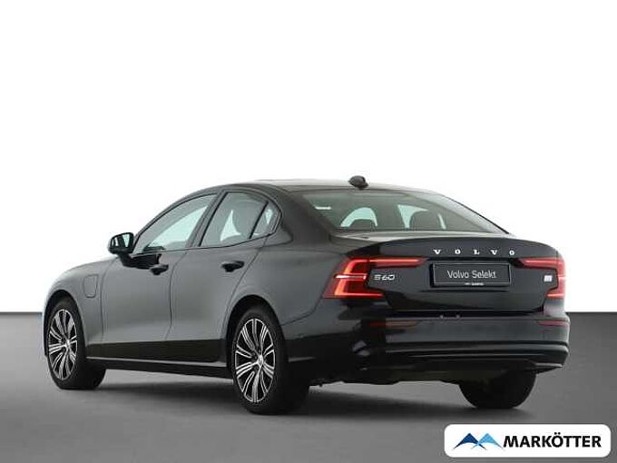 Volvo S60 Ultimate Dark Recharge Plug-In Hybrid AWD