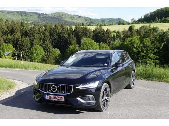 Volvo V60 T6 Recharge AWD Inscription Expression / AHK