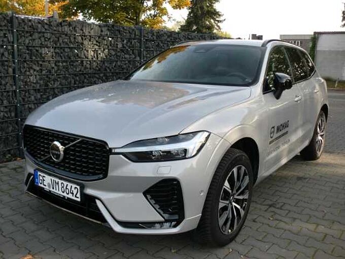 Volvo XC60 Plus Dark B4 Diesel *Standheizung*Harman-Kardon*360Grad-Kamera* 2WD B4 Diesel EU6d Plus Dark StandHZG Leder digitales Cockpit Memory Sitze Sound