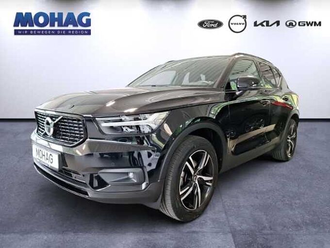 Volvo XC40 T3 R Design AHK 360Grad Panoramadach Navi Klimaautomatik