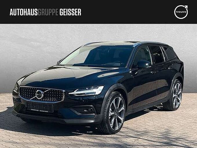Volvo V60 Cross Country B4 AWD Mild-Hybrid Ultimate