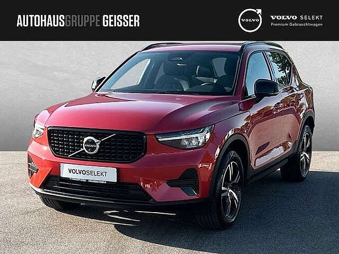 Volvo XC40 B3 MILD-Hybrid Automatik Plus Dark LED