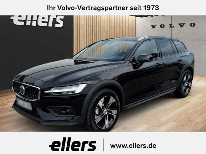 Volvo V60 Cross Country B4 AWD Plus Standheizung Fahre