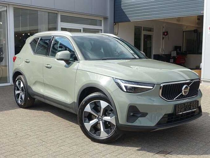 Volvo XC40 Core B3 Mild-Hybrid/Kamera/Carplay