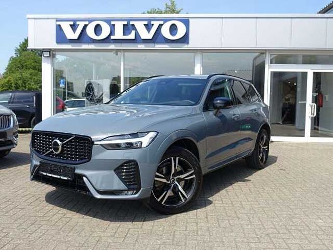 Volvo XC60 B4 Benzi R-Design/HeadUP/StndHz/Kamera/Pano