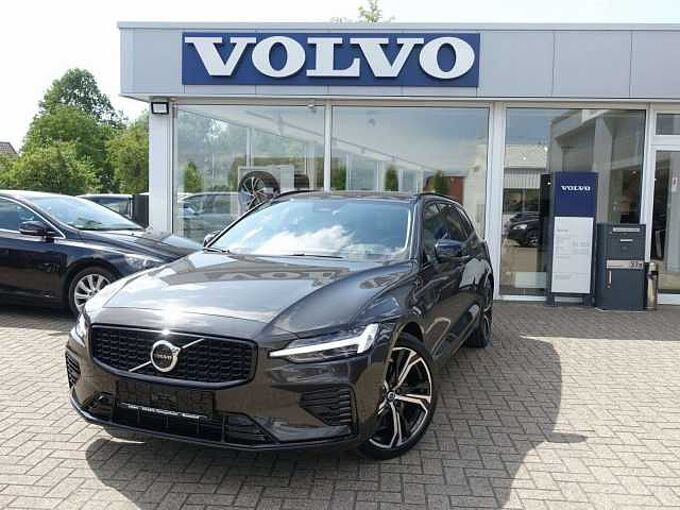 Volvo V60 Ultra T8 AWD/360°/AHK/HeadUP/B&W/BLIS/Pano