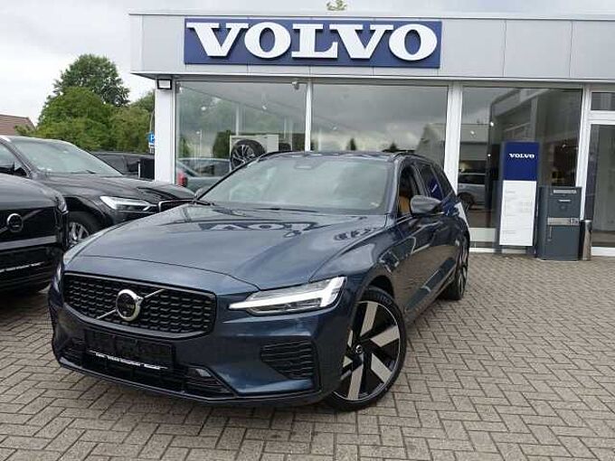 Volvo V60 Ultra T6 AWD/Massage/B&W/360°/AHK/HeadUP/BLS