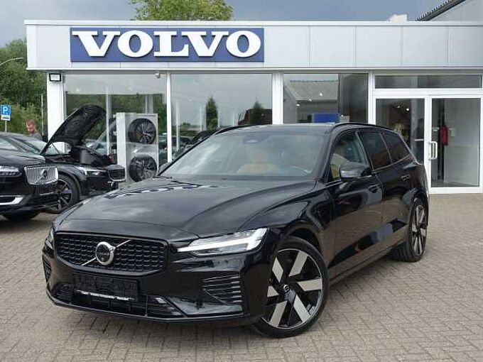 Volvo V60 Ultra Dark T6 AWD Plug-in Hybrid B&W/AHK/360