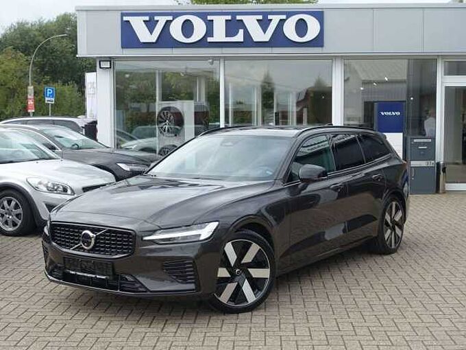 Volvo V60 Ultra Dark T6 AWD Plug-in Hybrid HUD/PANO