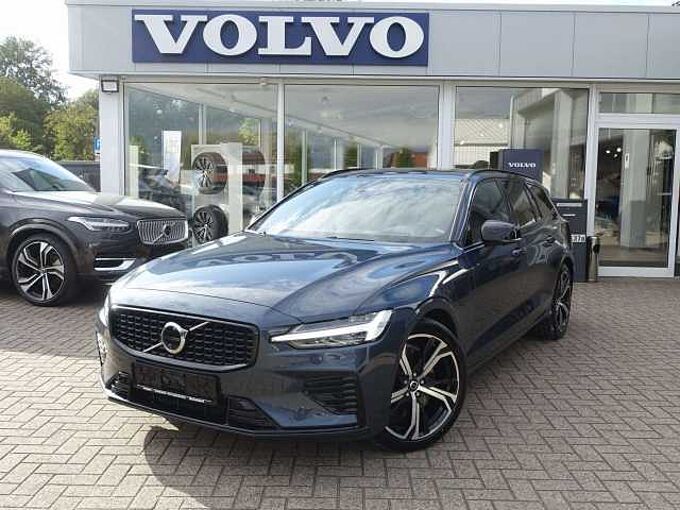 Volvo V60 Ultra Dark T6 AWD Plug-in Hybrid PANO/HUD
