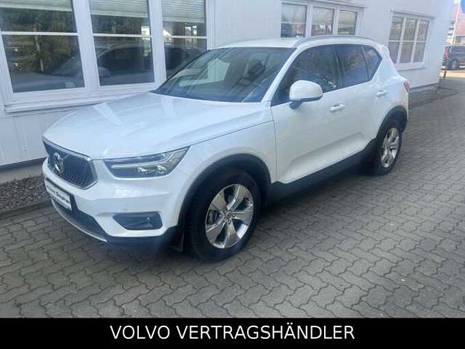 Volvo XC40 T2 Momentum Pro NAVI GARANTIE