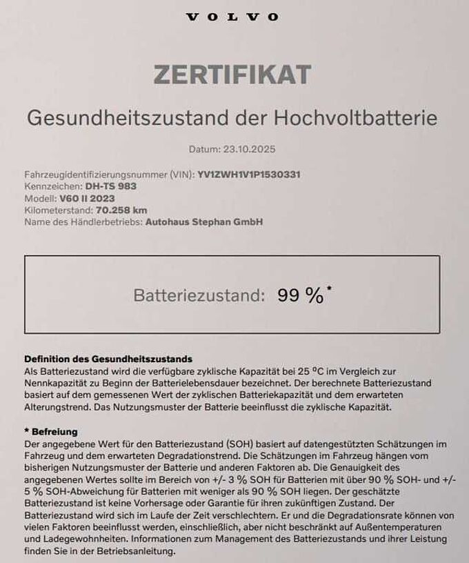 Volvo V60 Recharge T6 AWD PLUS DARK AHK GARANTIE