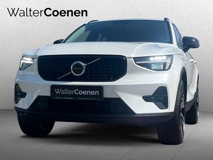 Volvo XC40 B4 B DKG Ultra Dark Frontscheibenheizung 360° Surround View