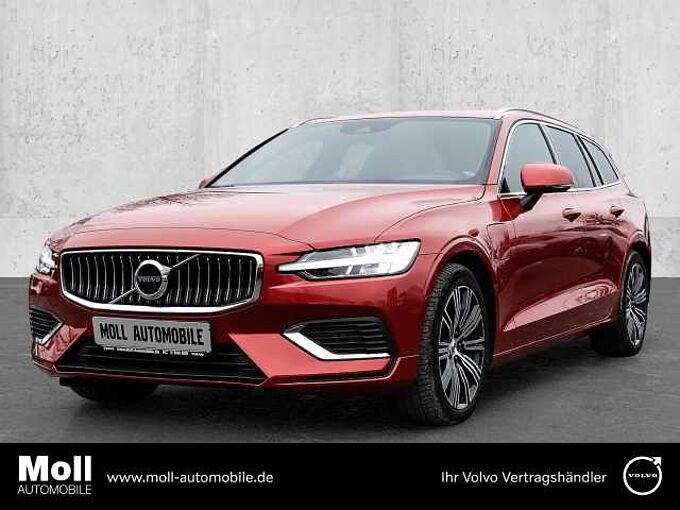 Volvo V60 Kombi Core Recharge Plug-In Hybrid AWD T6 Twin Engine EU6d AHK Digitales Coc