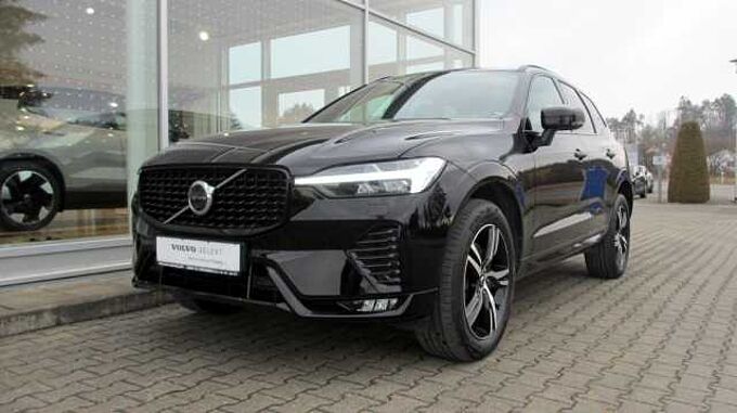 Volvo XC 60 B5 AWD R Design +RFK+ACC+HK+LHZ+ESITZ+LUFT