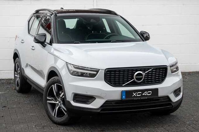 Volvo XC 40 T3 R-Design Automatik