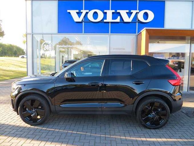 Volvo XC 40 B3 Plus Black Edition DCT LM 20&apos,&apos,H&K E-Sitz