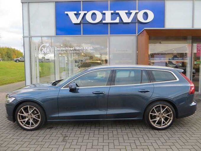 Volvo V60 B4  Geartronic Momentum Pro ACC LM 19&apos,&apos, AHK