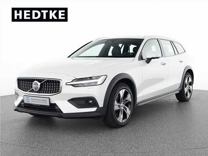 Volvo V60 Cross Country B4 AWD Plus 18'+VOLL-LED+PANO