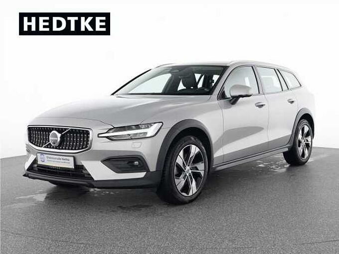 Volvo V60 Cross Country B4 Diesel AWD Plus 18'+VOLL-LED+ACC+360°