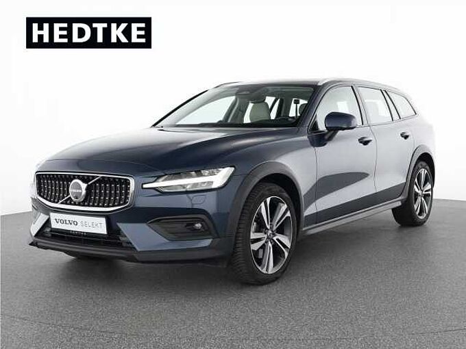 Volvo V60 Cross Country B4 AWD Ultimate 19'+B&W+360°